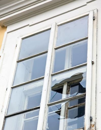 Как отремонтировать старое двойное окно